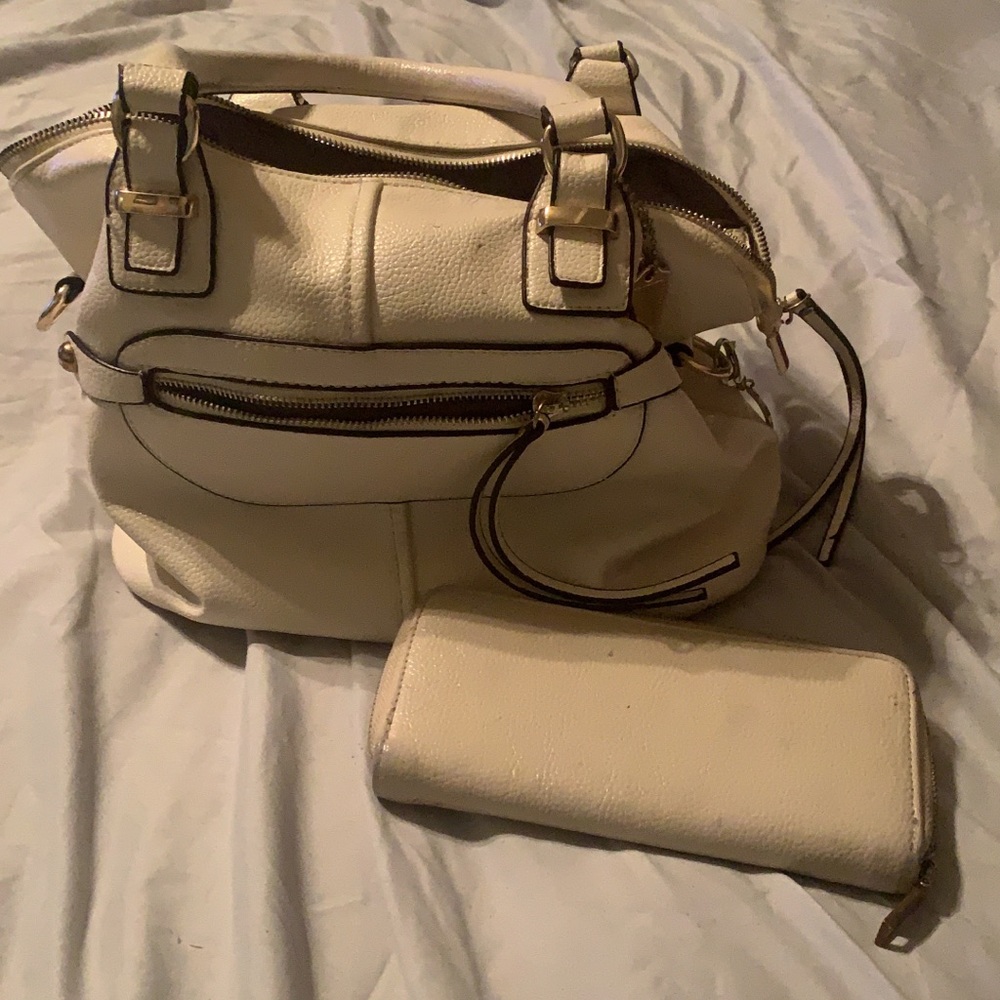 Cream White Purse with Matching Wallet